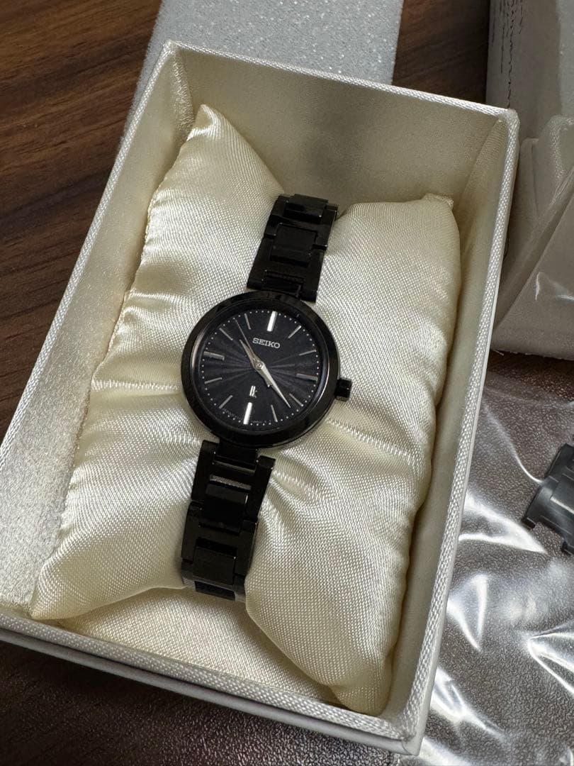 【ソーラー】ルキア(LUKIA) SSVR141 ミニソーラー