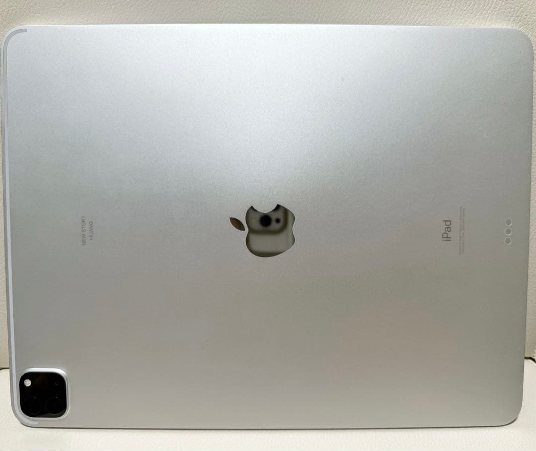 か*ぺ様 iPad Pro 12.9 第4世代 256GB Apple Penc