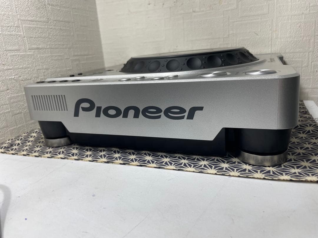 pioneer dj パイオニア　CDJ-800mk2 レンズメンテナンス