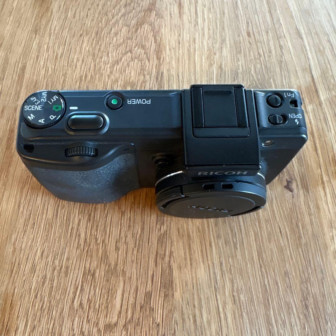 RICOH GX200 デジタルカメラ