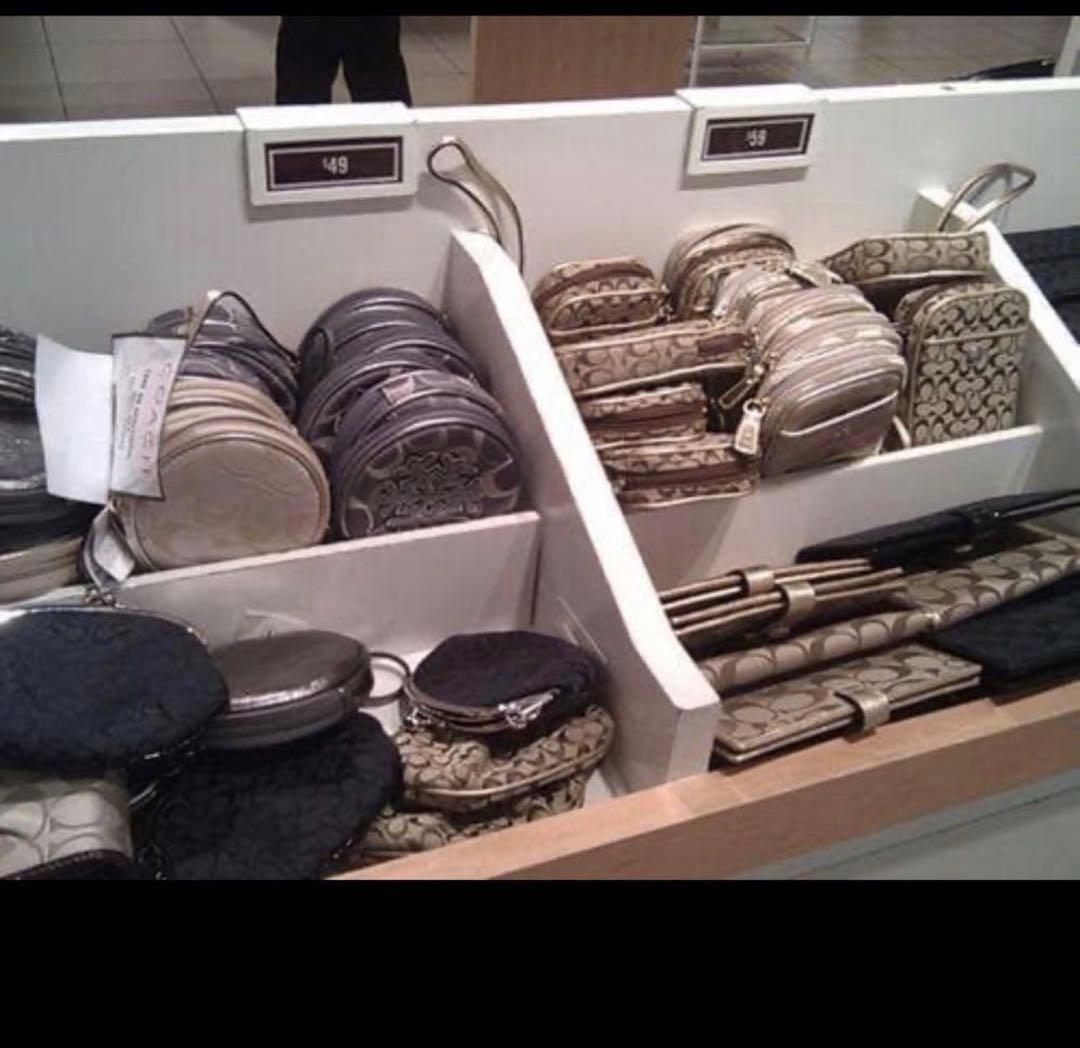 コーチcoach高級スムースレザー、タビー二つ折り財布ミディアム