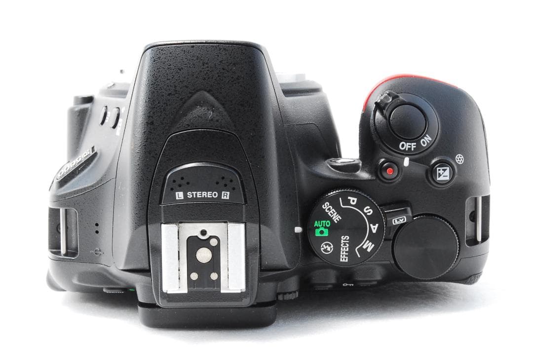 ❣️Bluetooth搭載❣️ ニコン Nikon D5600 高画質 軽量