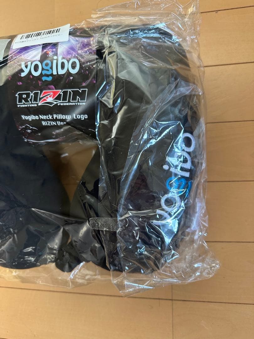 U-NEXT当選品 朝倉未来直筆サイン入りRIZIN Yogibo ネックピロー