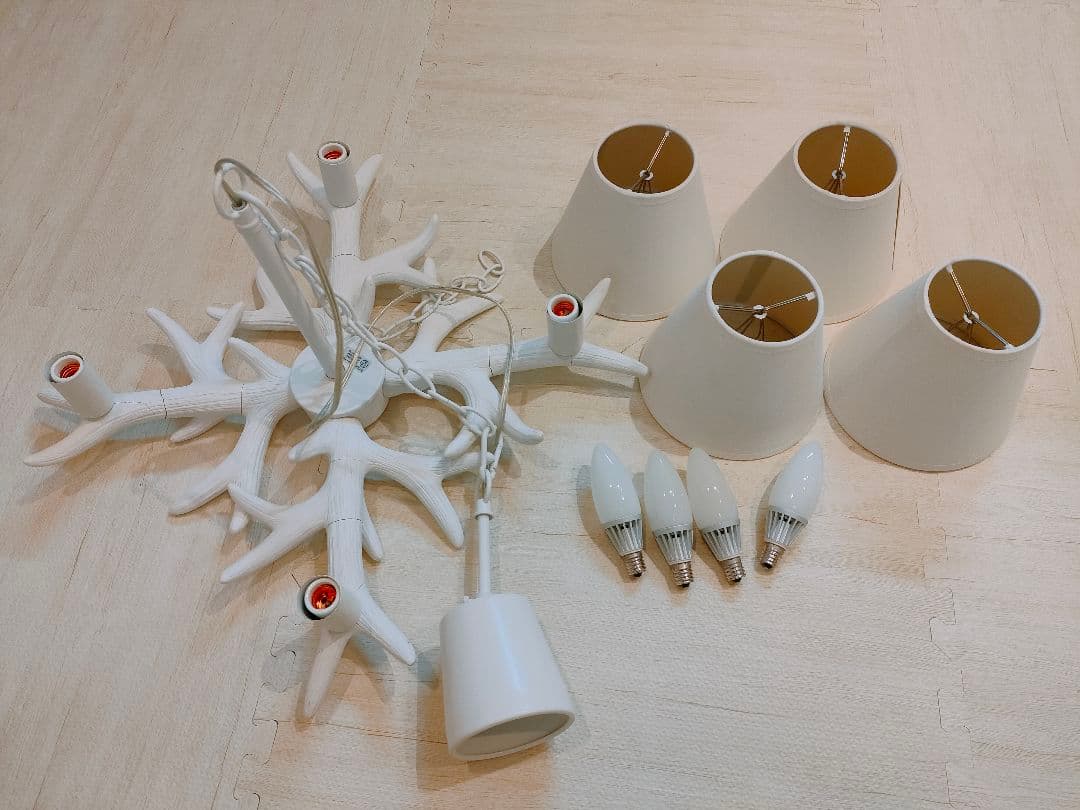 北欧 シャンデリア 吊り下げ照明 LED電球付き ホワイト Cantona