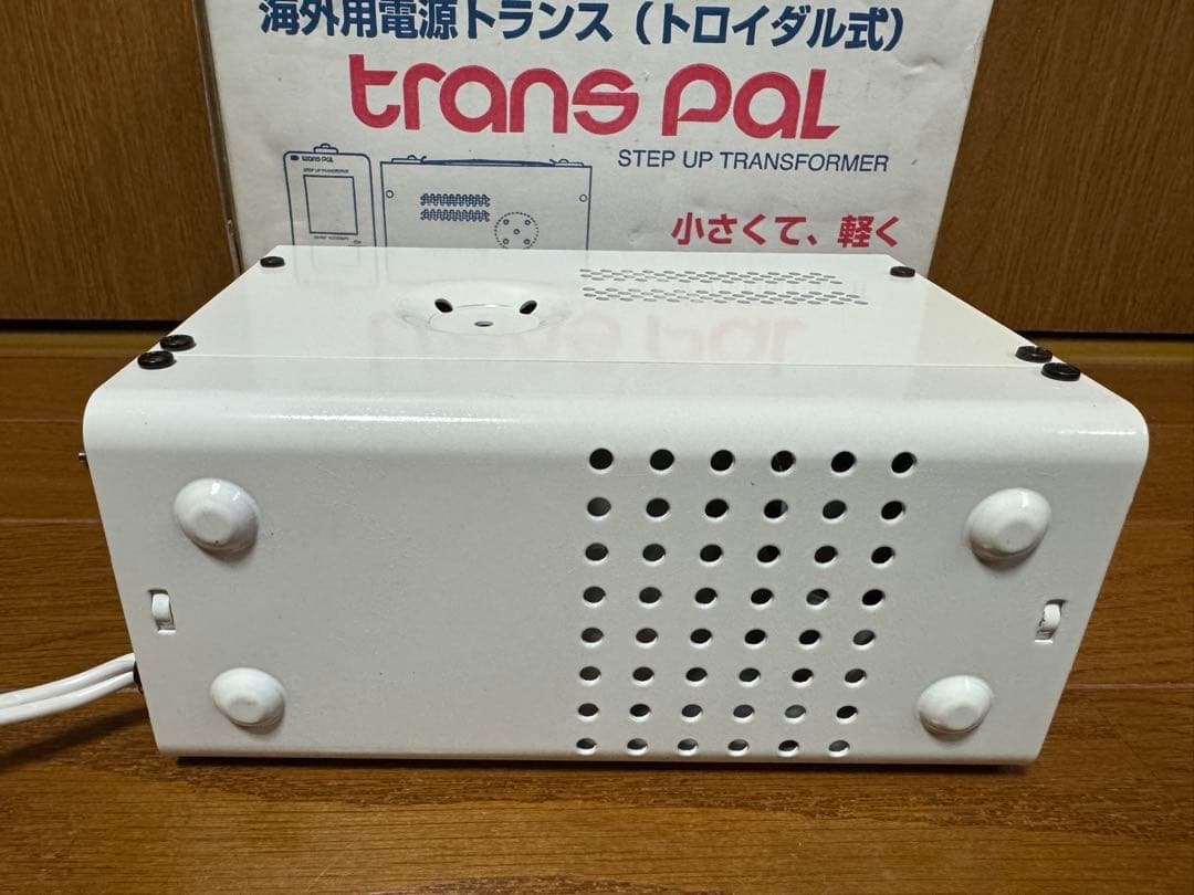 スワロー電機 アップトランス100V→220・230V PAL-1000UE
