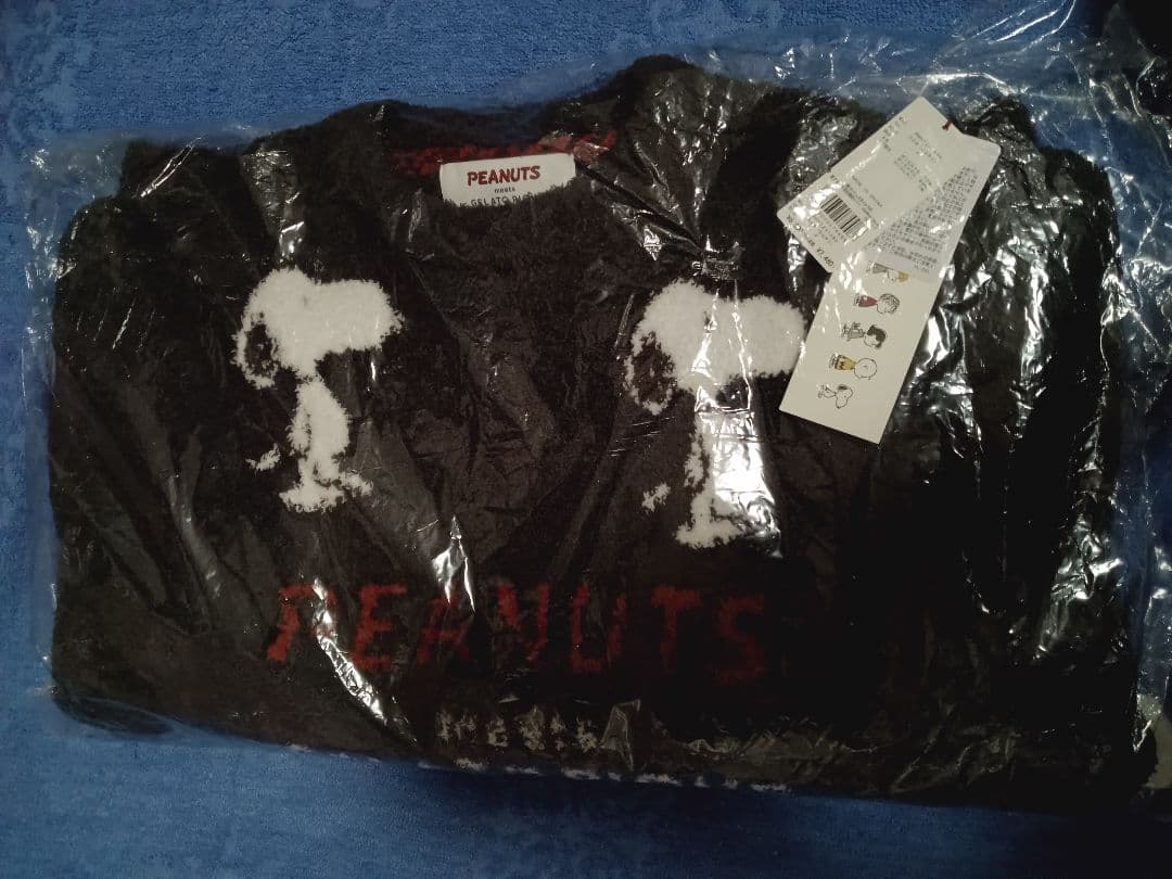 新品　ジェラートピケ【PEANUTS】総柄ジャガードプルオーバー　スヌーピー