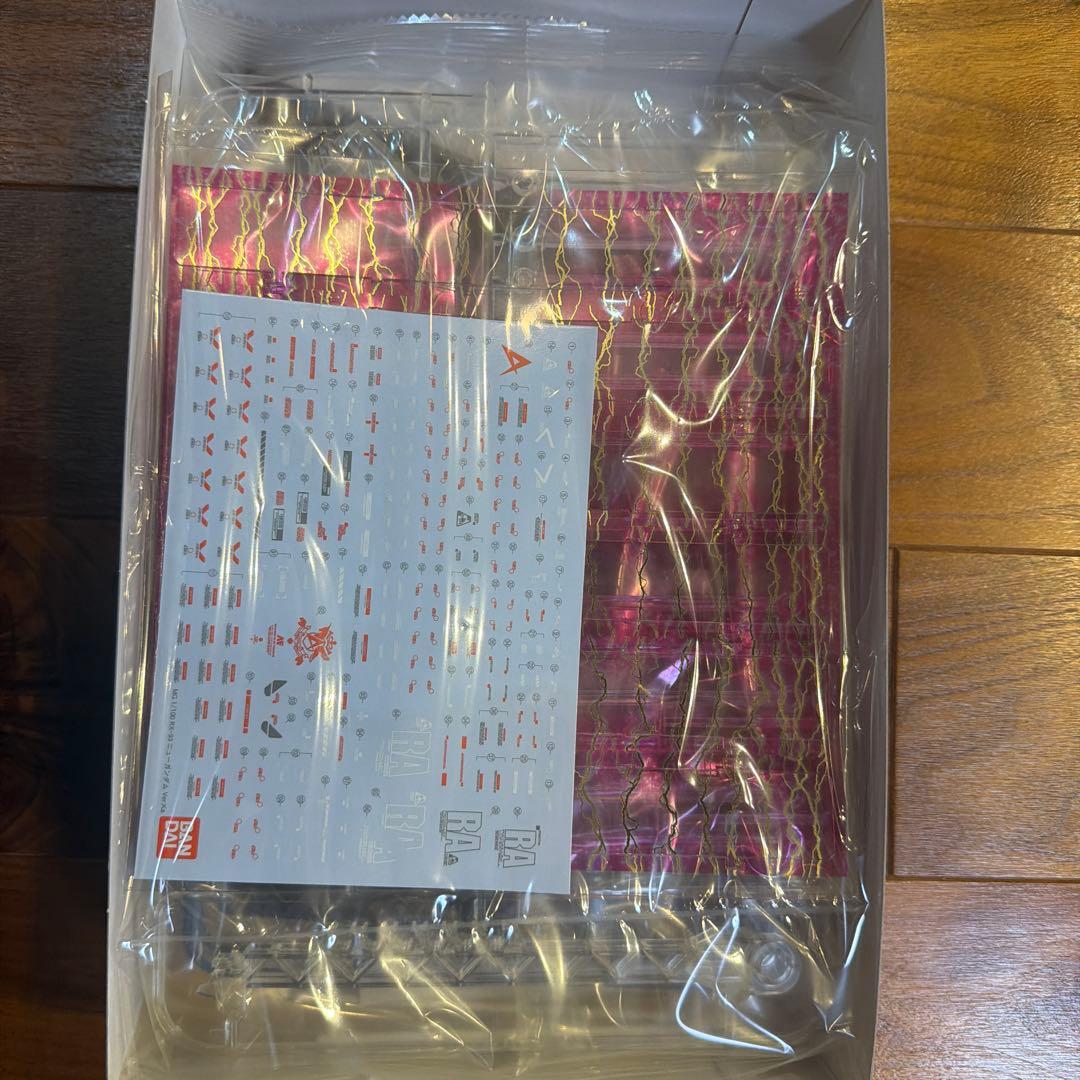 MG宇宙世紀　拡張パーツ 4点セット　νガンダム　V2 ZZ 未組み立て