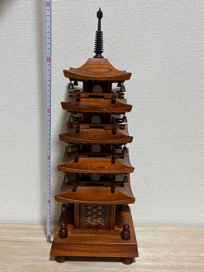 井波彫刻 越中井波 木製 五重塔 置物 鈴付き 木彫り