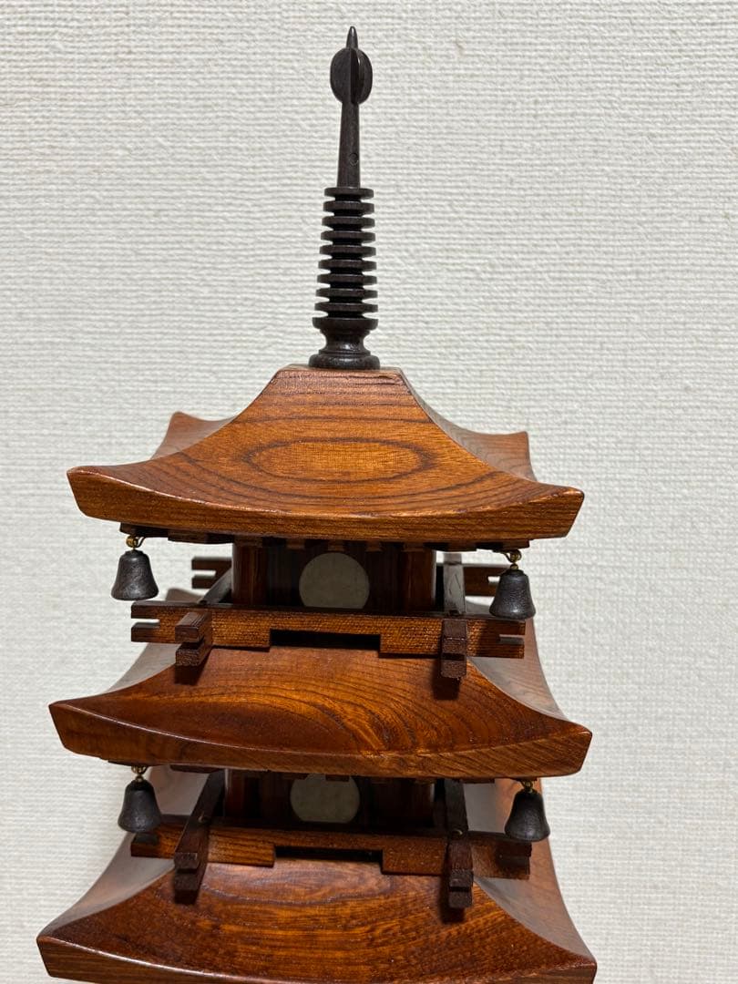 井波彫刻 越中井波 木製 五重塔 置物 鈴付き 木彫り