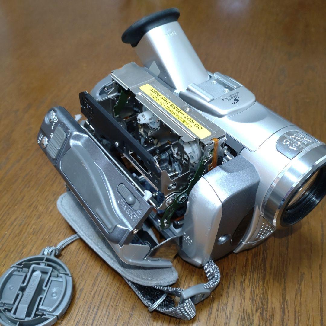 キャノン FV M100 MiniDVと付属品