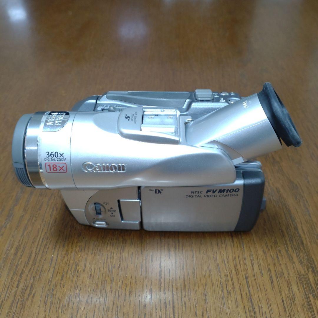 キャノン FV M100 MiniDVと付属品