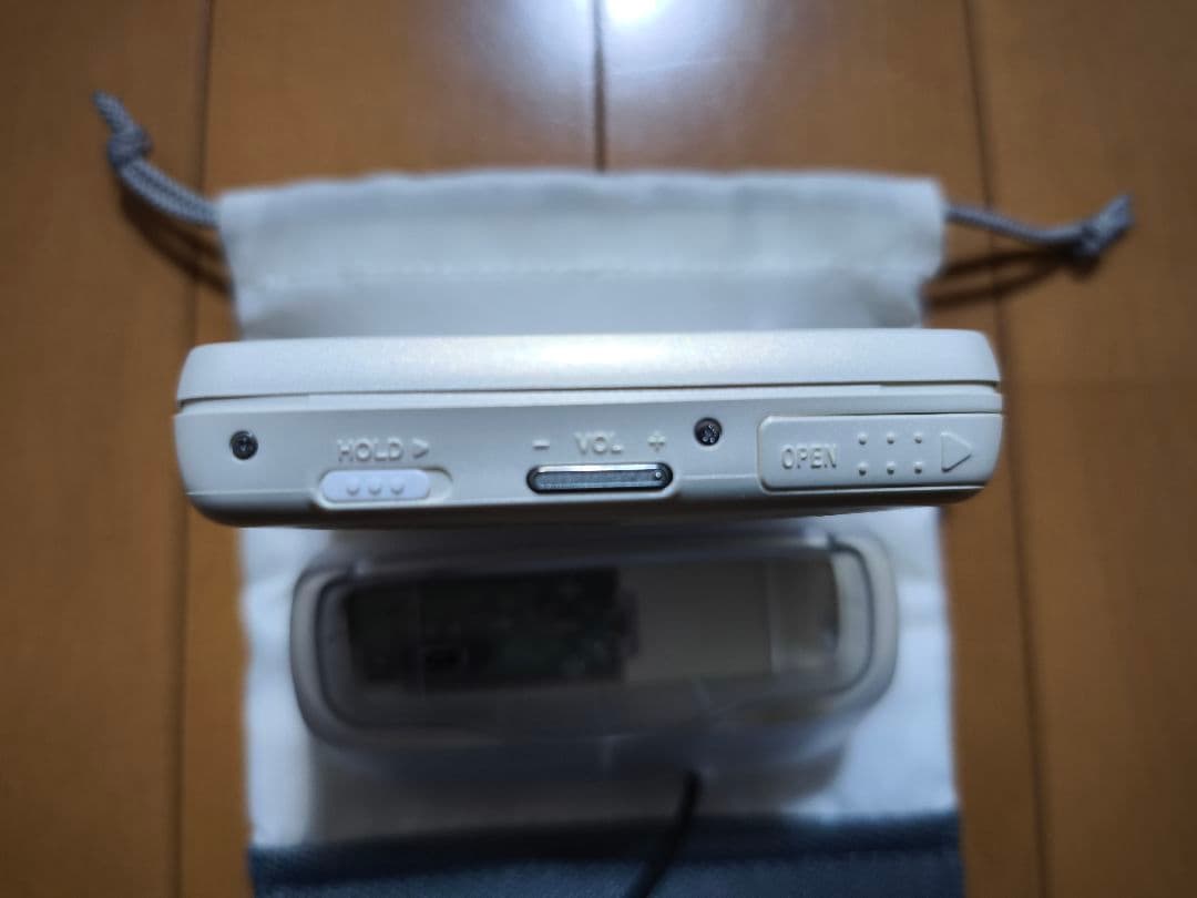 【美品】SONY ポータブルミニディスクプレーヤー MZ-EH50