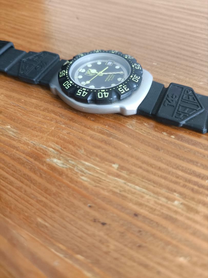 タグホイヤー 376.513 FORMULA1 ブラック イエロー 稼働品