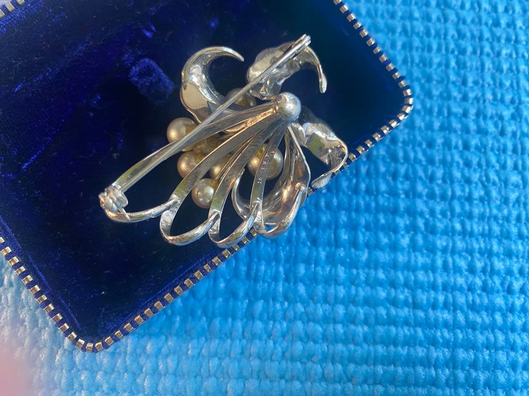 パール　シルバー950 ブローチ