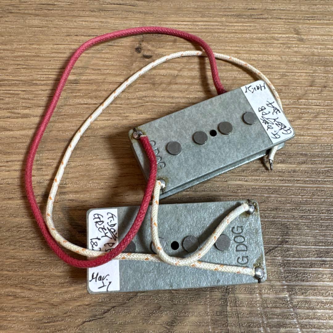 ベース GRINNING DOG GREY Precision Bass PICKUP