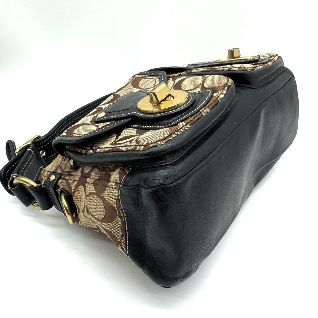 バッグ COACH Turn Lock Legacy Shoulder Bag Y2K