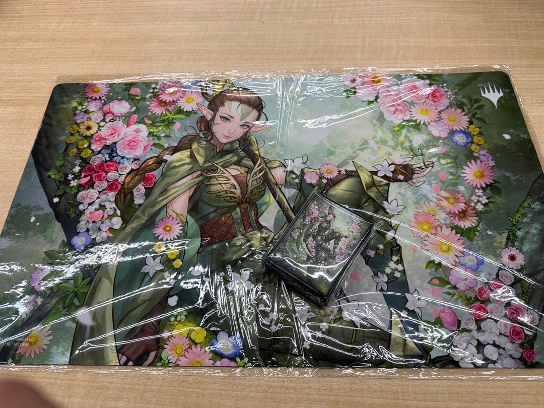 MTG 復活した精霊信者、ニッサ　プレイマット　スリーブ　セット