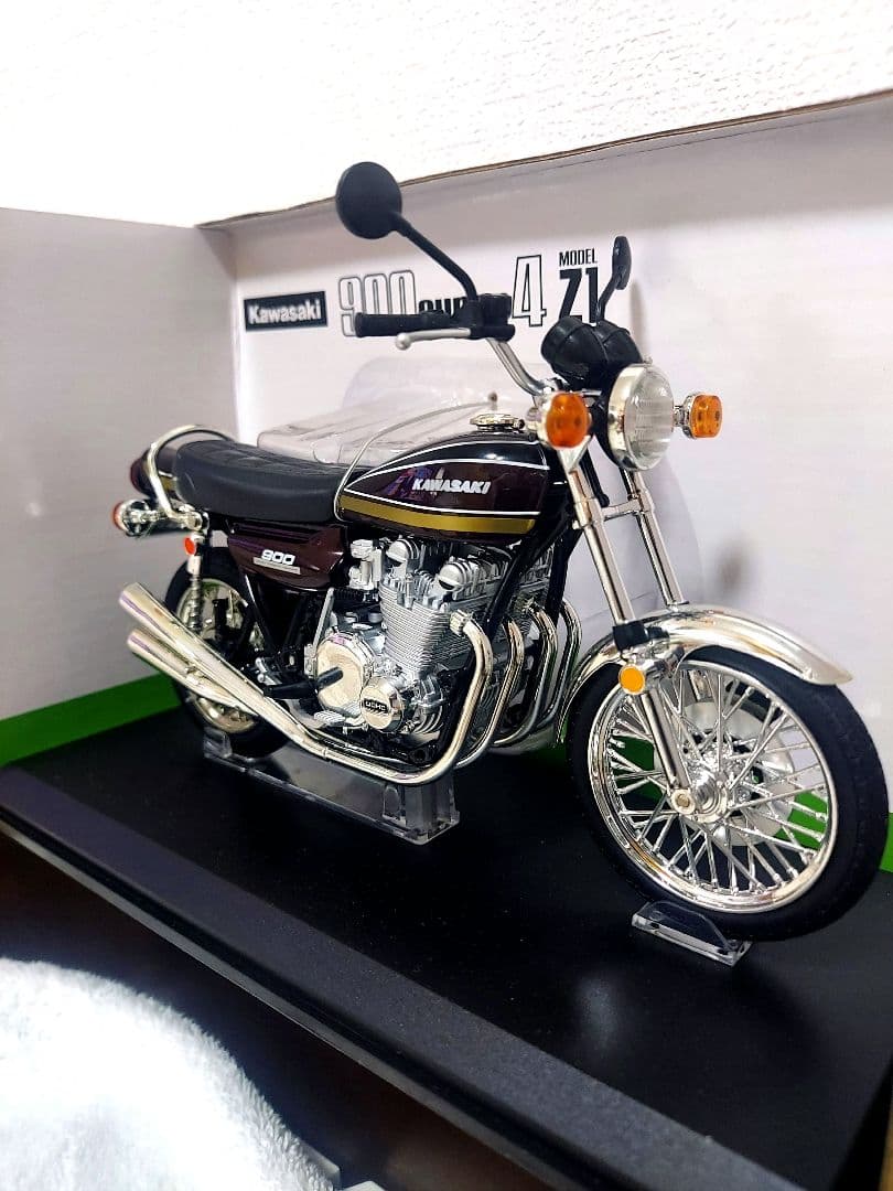 カワサキ　900 super4 Z1　玉虫　アオシマ　1/12　10/28