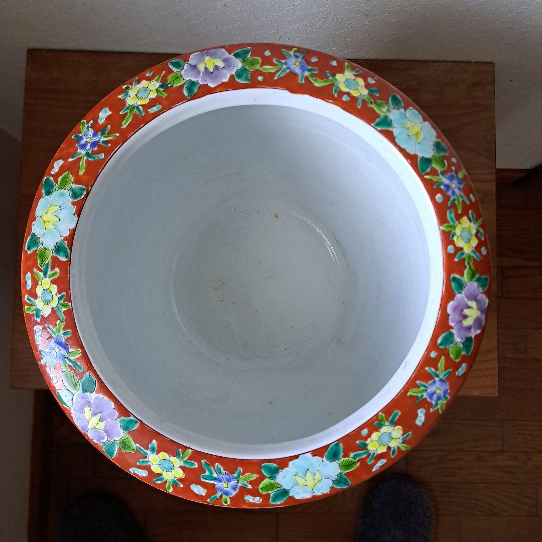 昭和レトロ　伊万里？　火鉢 の出品！