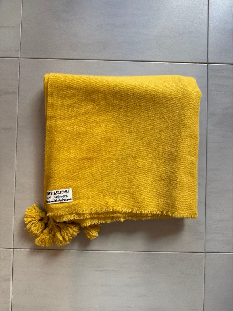 ARTS&SCIENCE『Big tassel shawl」カシミヤショール