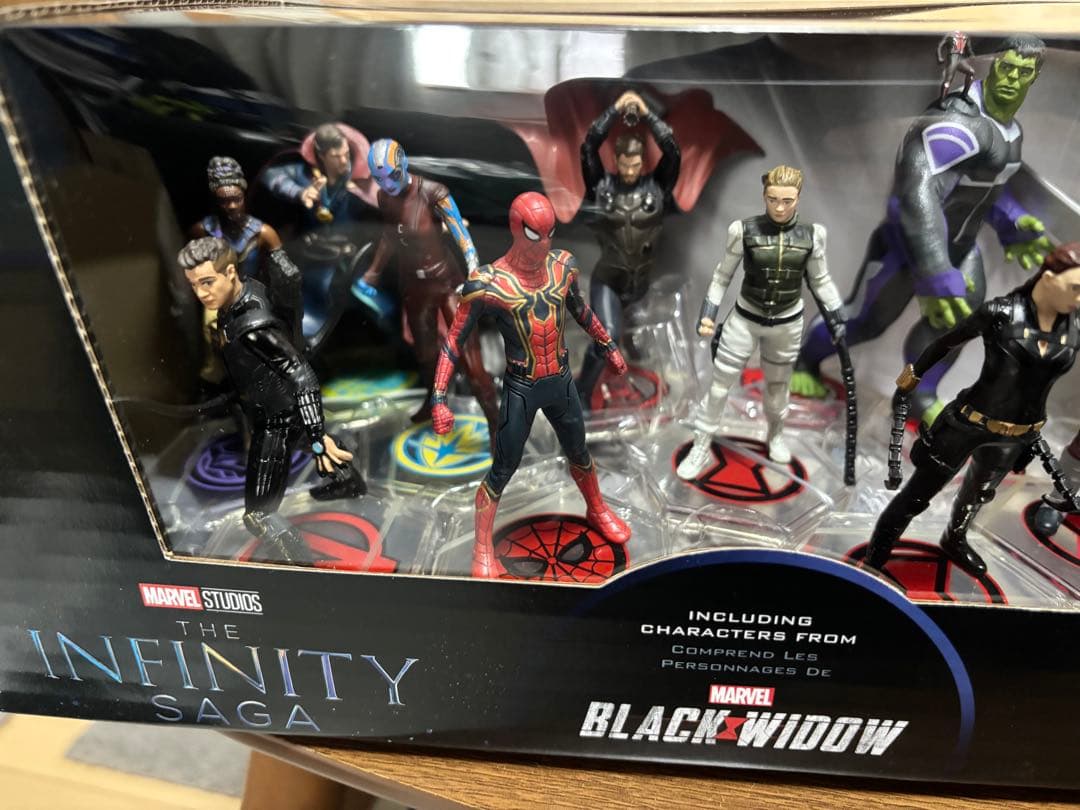 MARVEL フィギュア