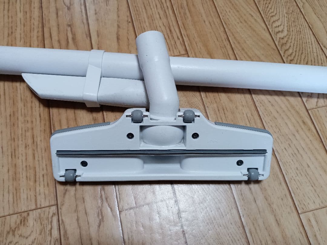 マキタ充電クリーナーCL107FD バッテリー、充電器付