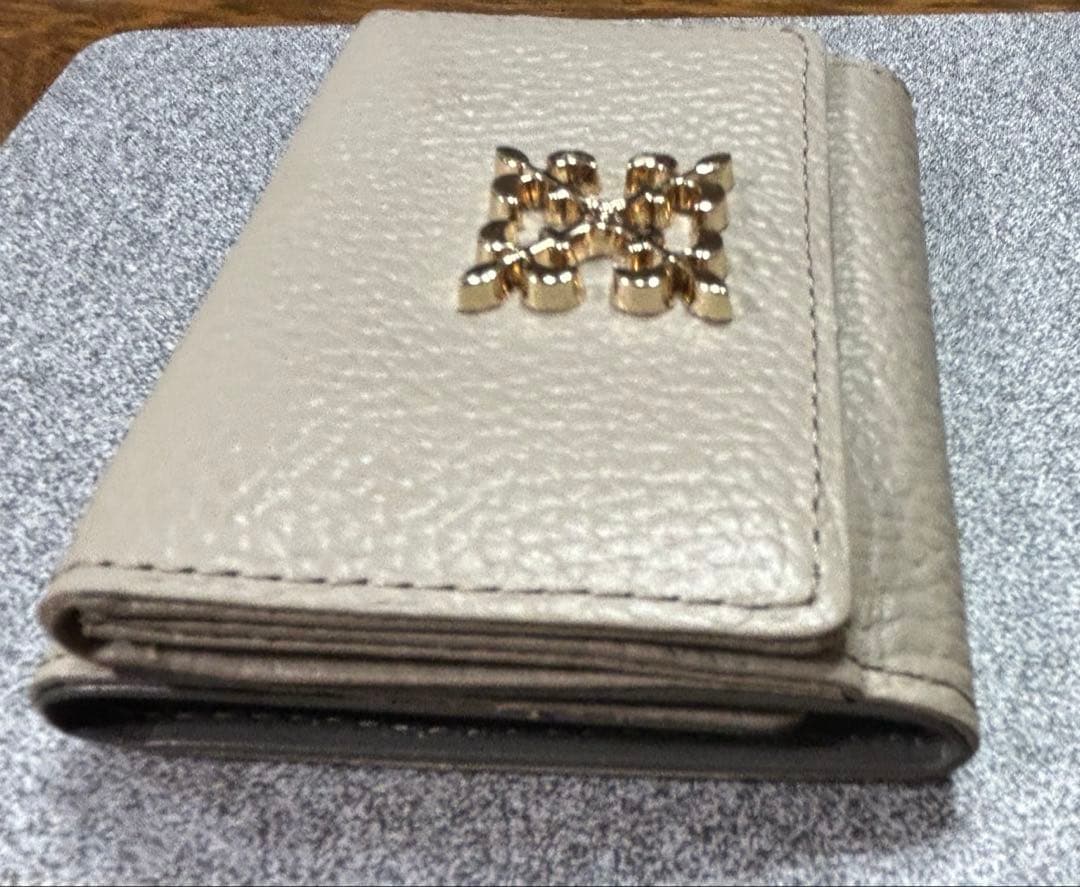 ⭐︎未使用⭐︎russet ラシット モノグラムプレート三つ折りウォレット 財布