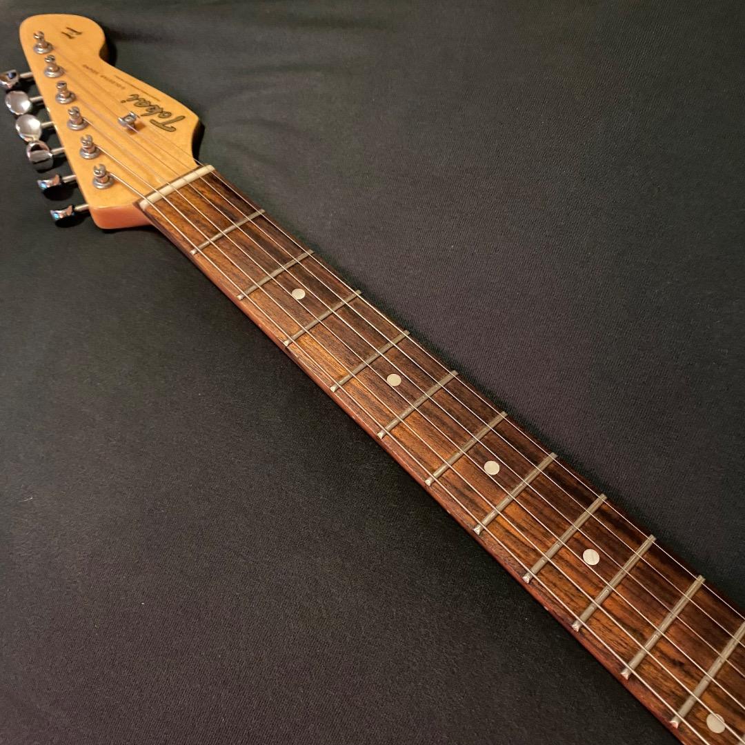 Tokai ストラトタイプ エレキギター 赤系