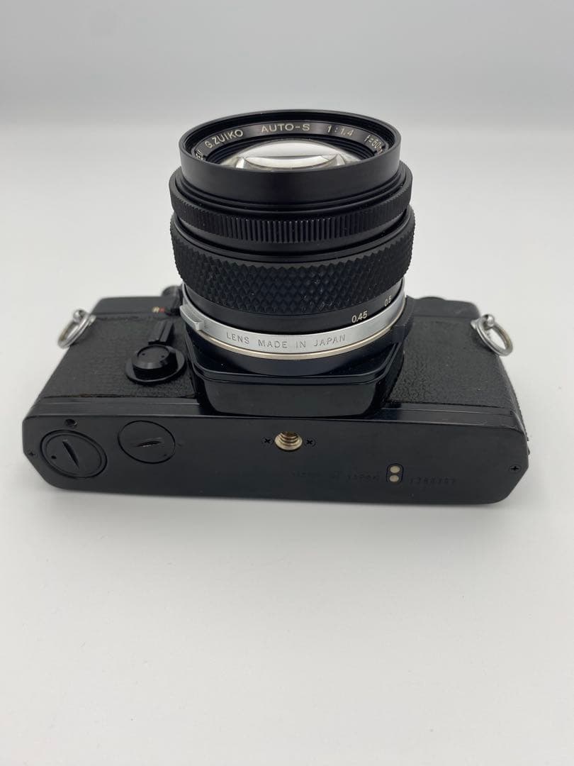 オリンパス OLYMPUS OM-1 レンズ付き