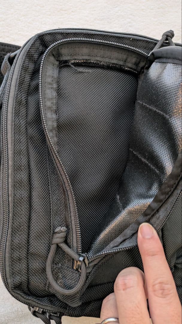 【米国製】BRIEFING Mobile Trinity Liner【美品】