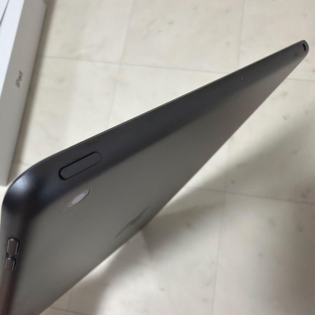 iPad本体 iPad (7th Generation) Wi-Fi