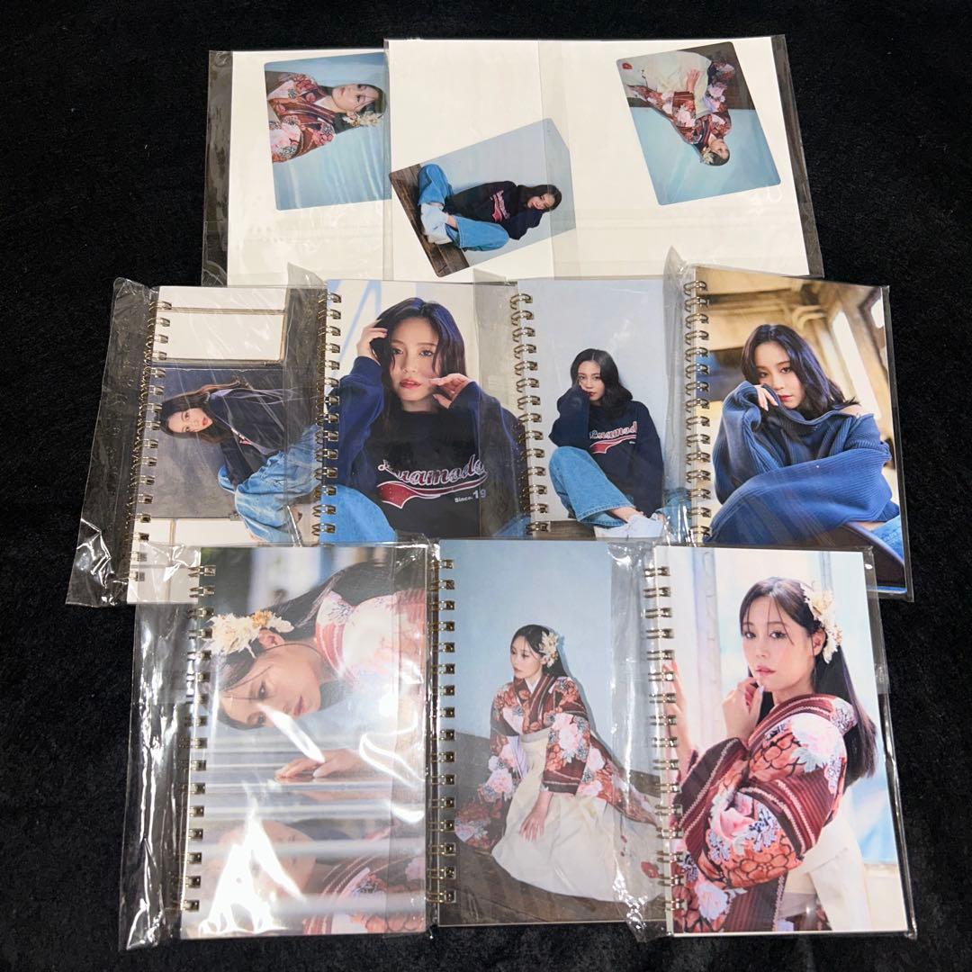 鷲尾伶菜さんのグッズまとめ売り