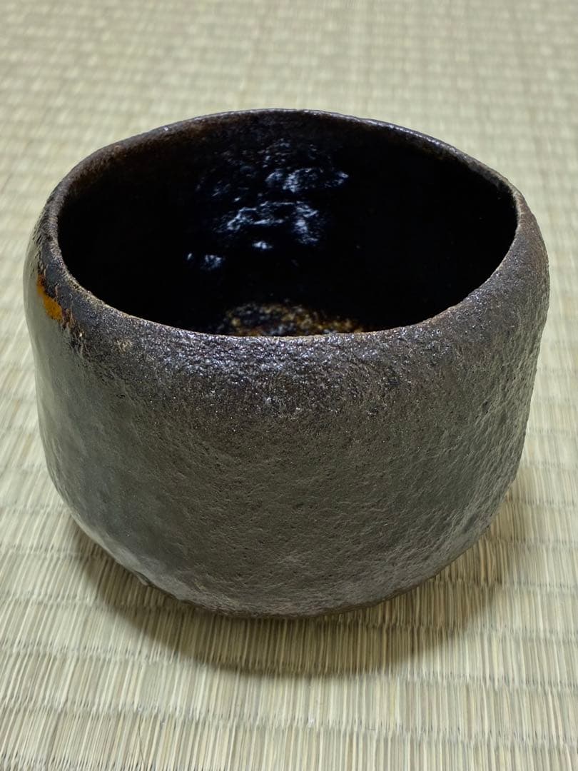 加藤亮太郎　引出黒茶碗　「瀬戸黒 茶碗」