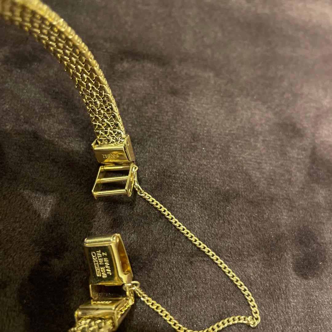 【希少品】SEIKOゴールド オーバル型 メタルバンド ビンテージ時計