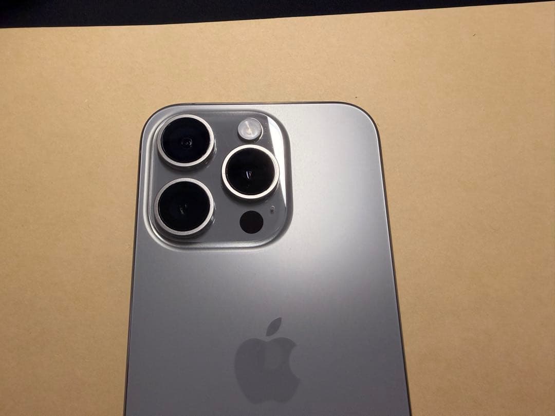 Apple iPhone 15 Pro 128gb ナチュラルチタニウム