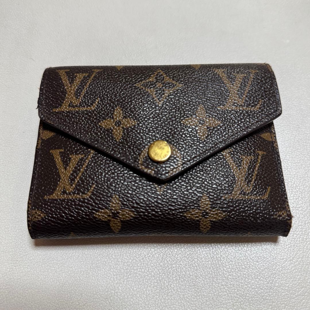 ルイヴィトン LOUIS VUITTON 三つ折財布