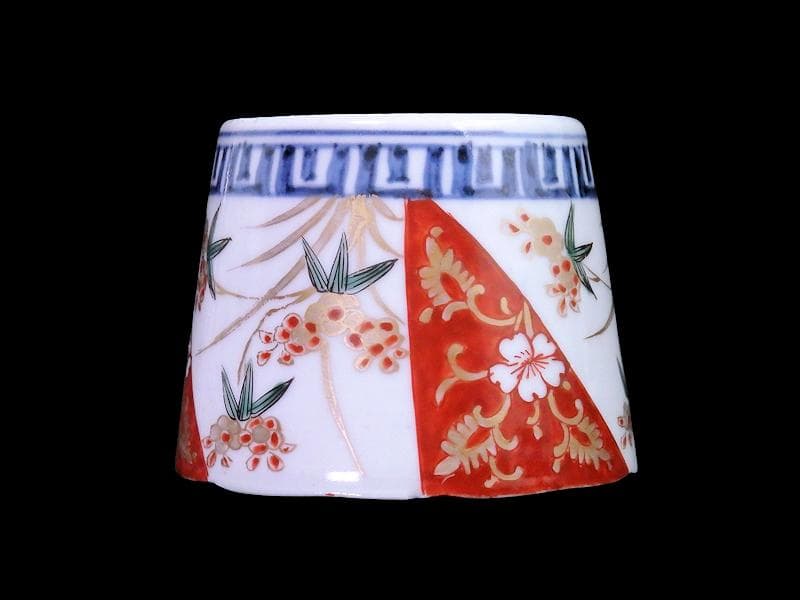 古伊万里　色絵　草花紋　桜に金唐草の図　蕎麦猪口　D242AS-CYh