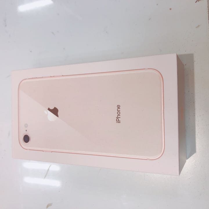 iPhone 8 64GB ゴールド auのみ