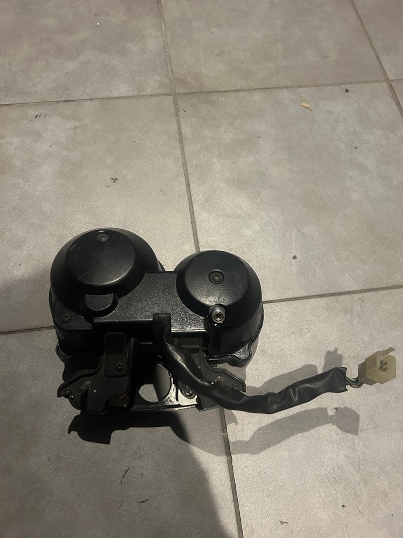 ね*様 ゼファー400 C1 初期型　親子メーター　ジャンク