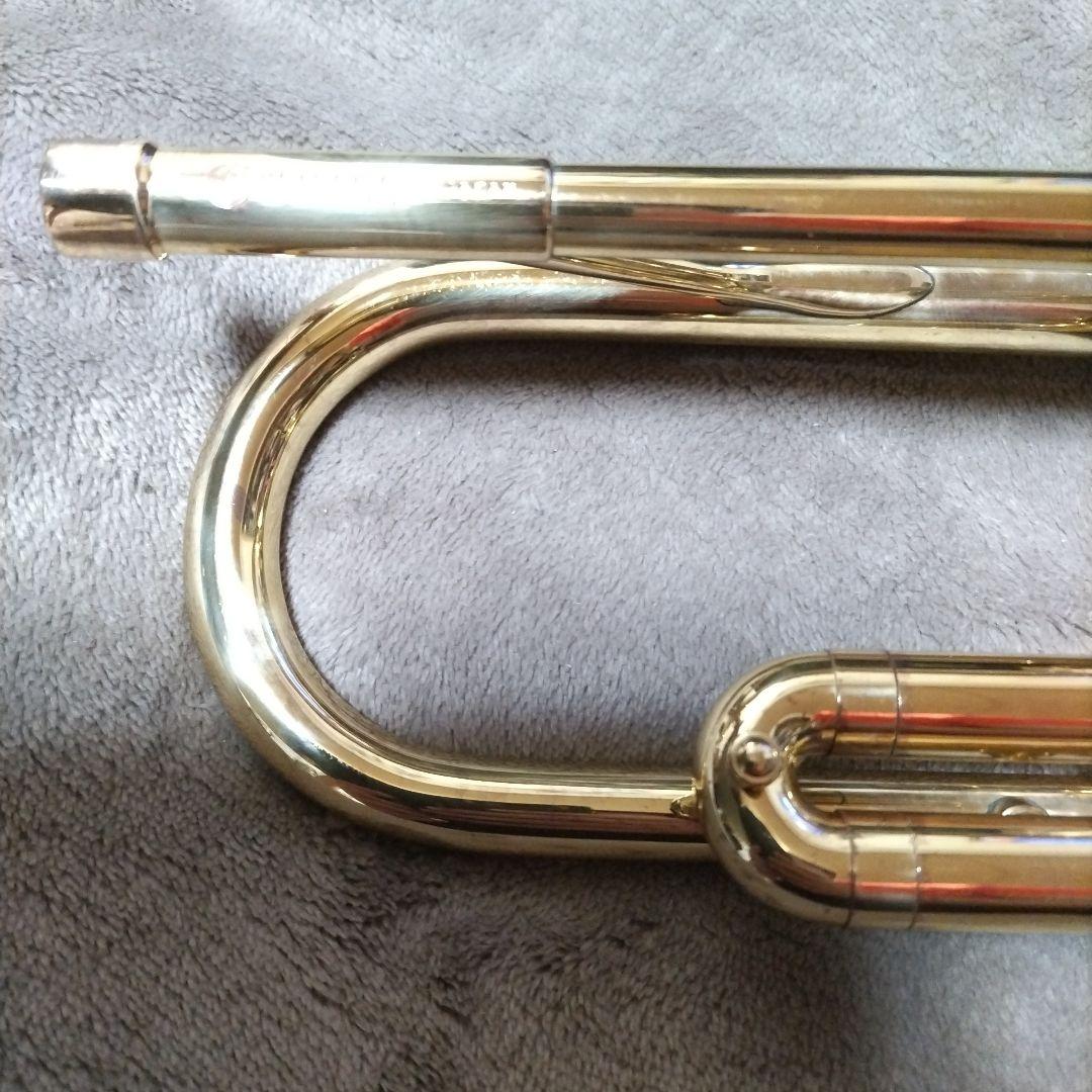 ヤマハ　トランペット　YTR-233