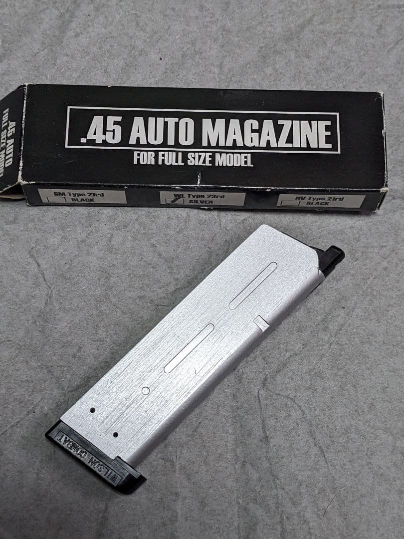 1911 ガバ パックマイヤー実銃用グリップ マグポーチ 予備マガジン 等