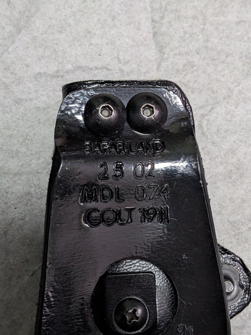 1911 ガバ パックマイヤー実銃用グリップ マグポーチ 予備マガジン 等