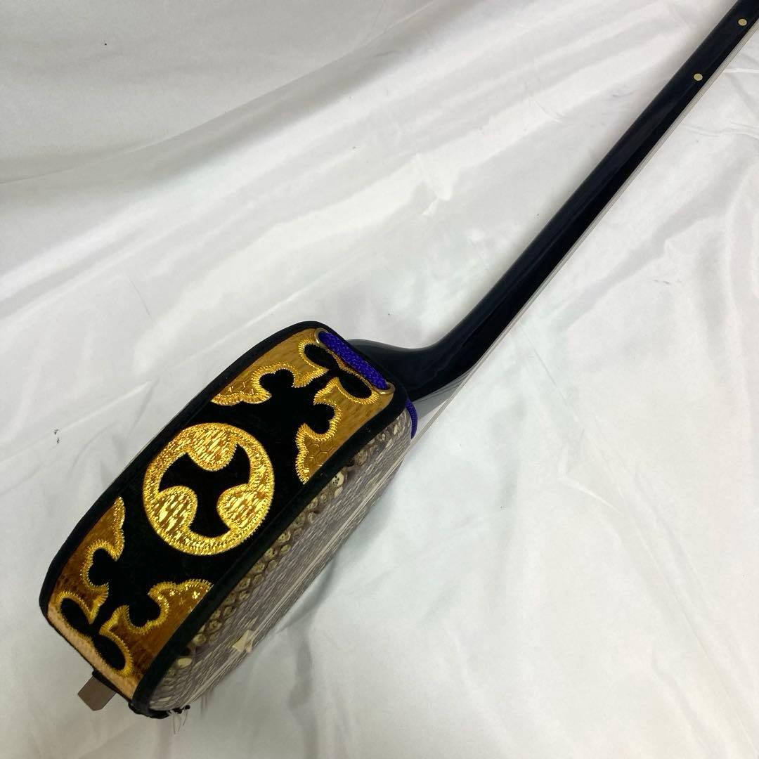 【お買得】 三線 沖縄 蛇革 蛇皮 本革 ケース 付属品 和楽器 初心者 中級者