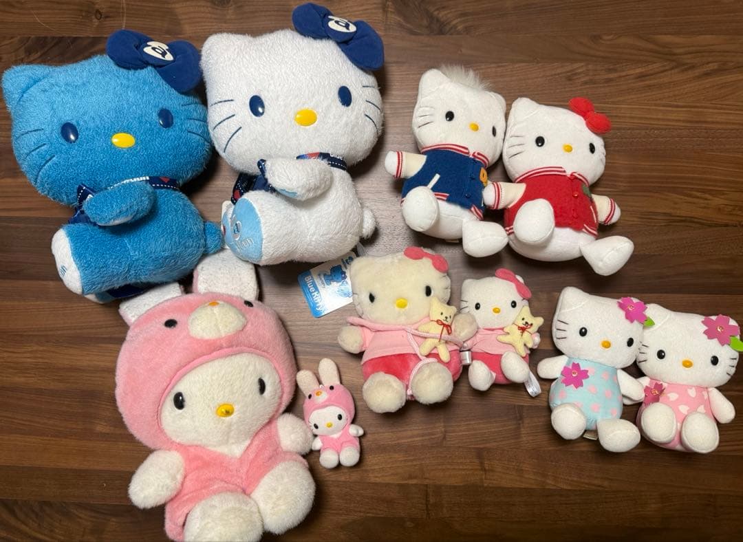 【お値下げ中】ハローキティ ぬいぐるみ まとめ売り 平成 レトロ