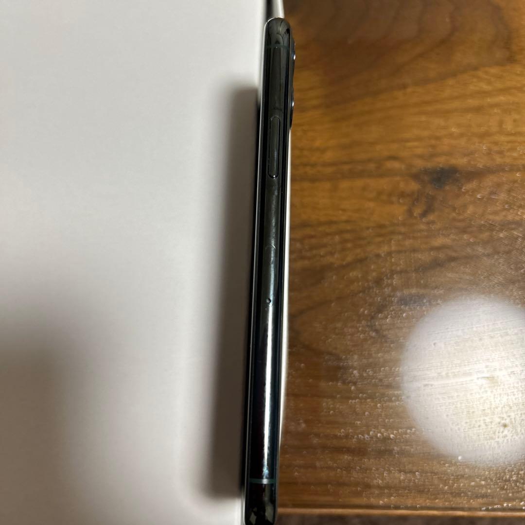 iPhone11 Pro 256GB ミッドナイトグリーン美品