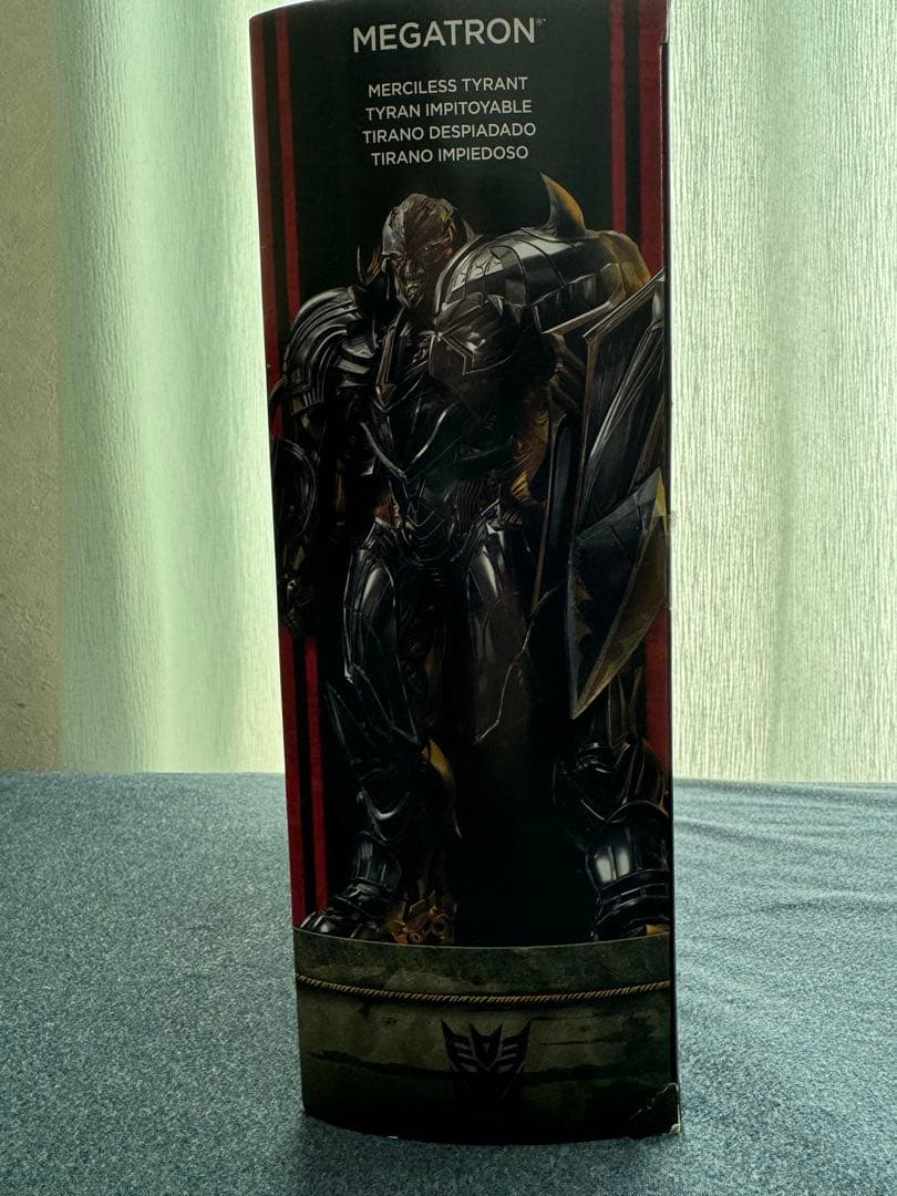 初回限定版TLK15キャリバーオプティマス&TLK19メガトロンセット