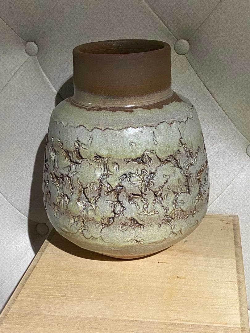 シックなグレージュ♦️箱入り 花瓶♦️未使用♦️補償付♦️元箱発送♦️送料込