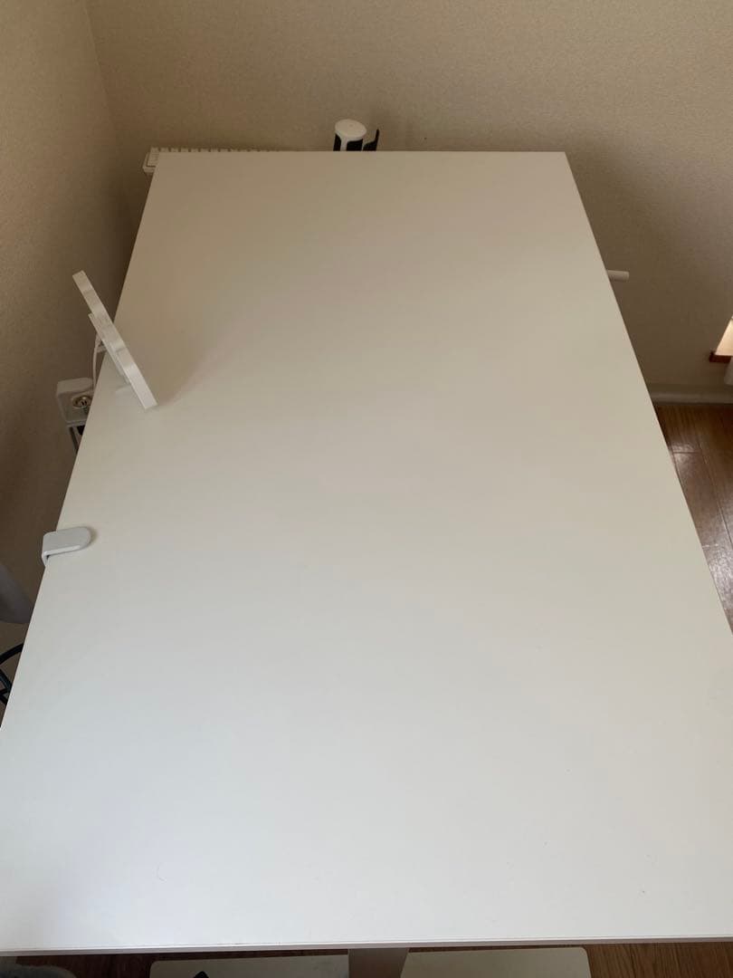 IKEA TROTTEN 昇降式デスク 120x70cm ホワイト