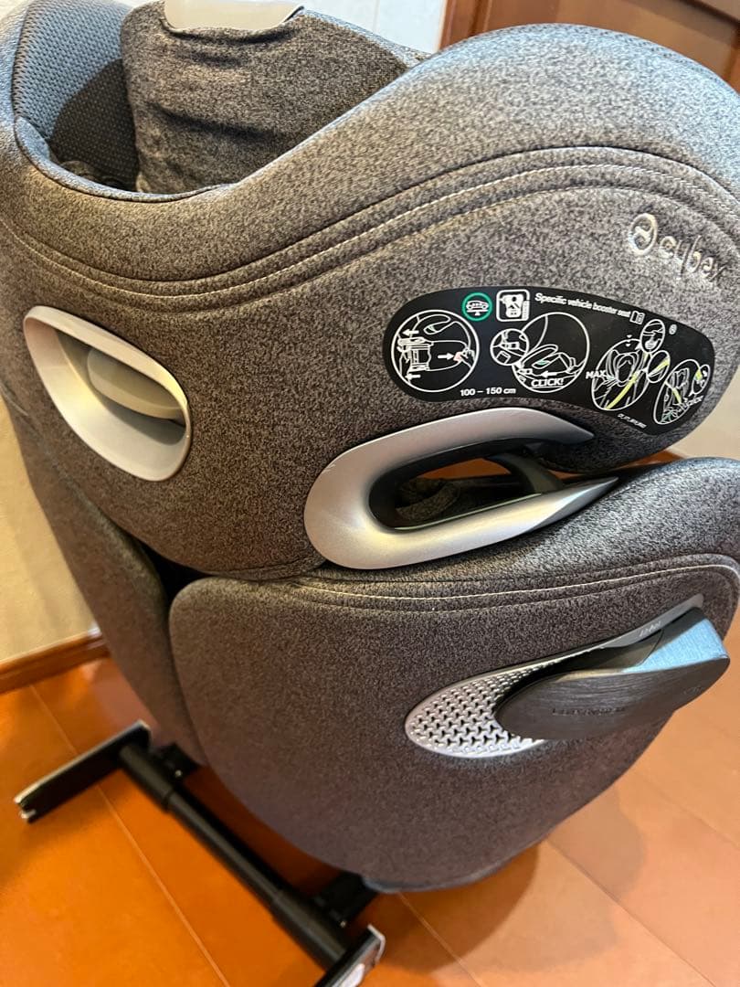 【新品時38,500円】CYBEX チャイルドシート ソリューション T グレー