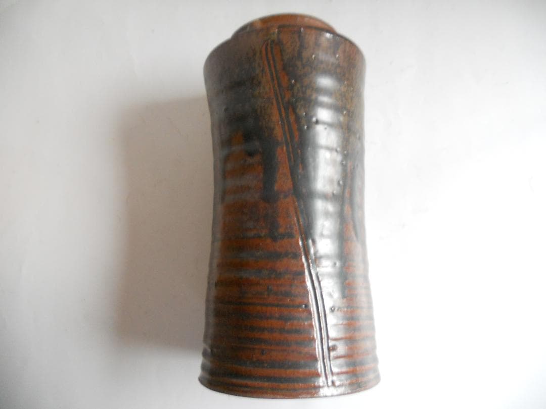 丹波焼 立杭焼 市野省三 作 省三窯 花入 木箱 共箱 新品 未使用 です。